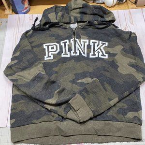PINK Victoria's Secret Camo Hoodie Sweatshirt Size Medium